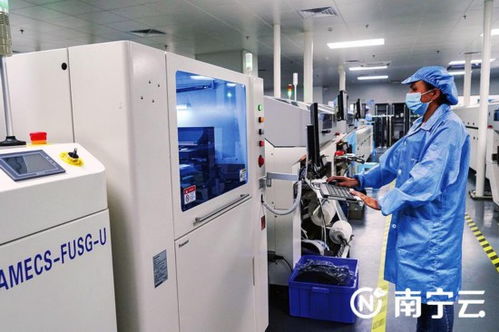 南寧綜保區(qū)企業(yè)內(nèi)外貿(mào)并舉踏上發(fā)展快車道